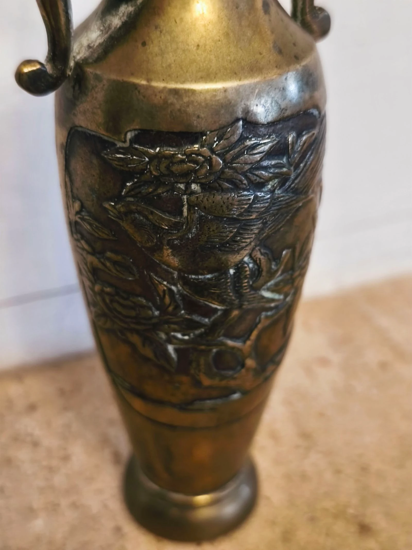 Jarron de bronce antiguo violetero – photo 5